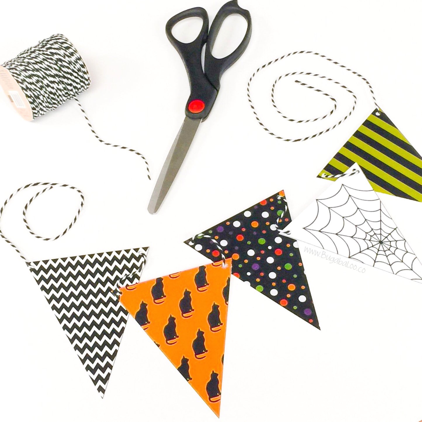 Free Printable - Halloween Mini-Bunting